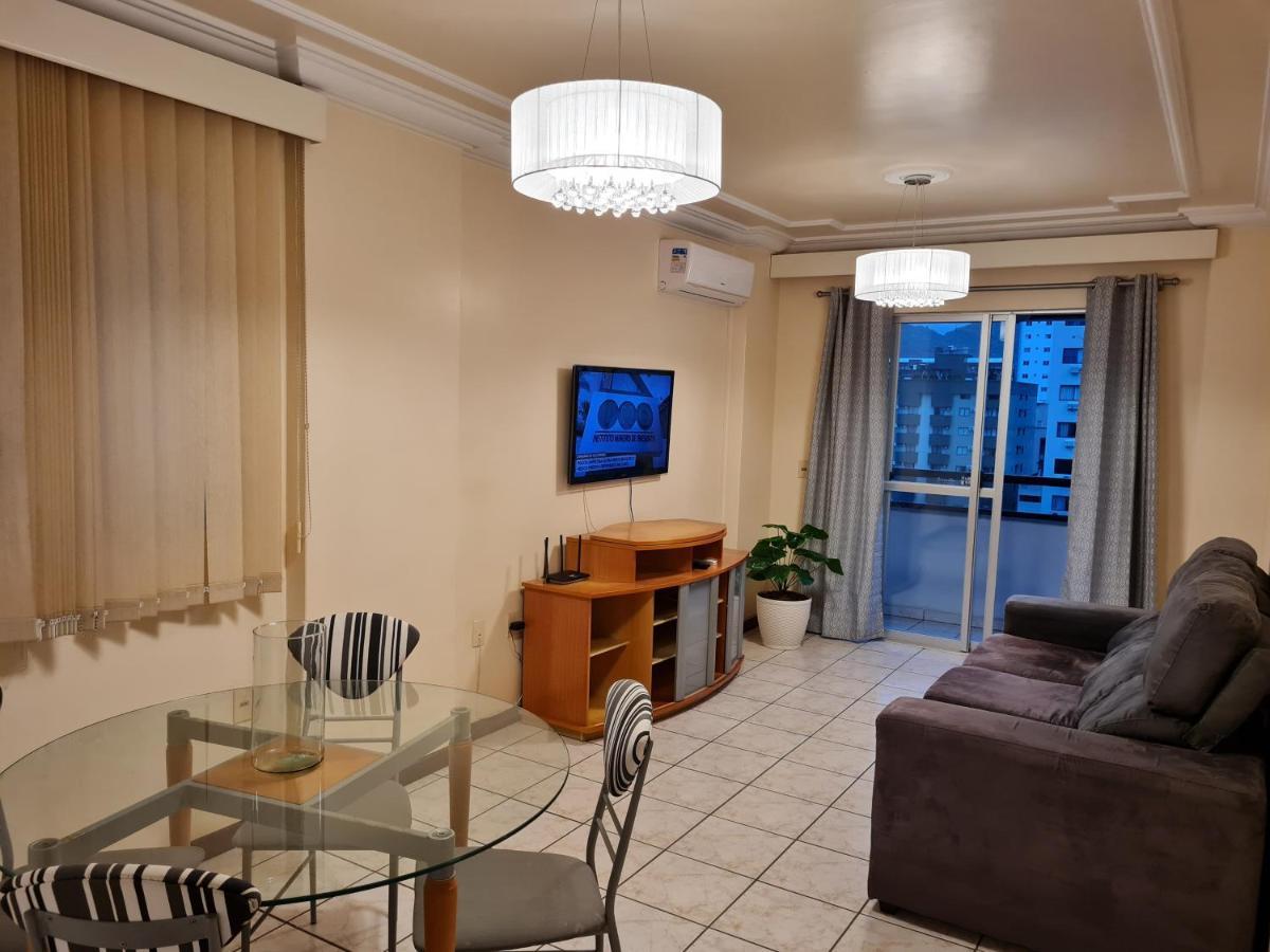 Апартаменти Apartamento 2 Quartos Central Diferenciado Балнеаріу-Камборіу Екстер'єр фото